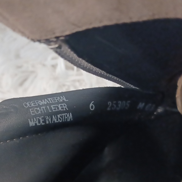 Paul Green NEW  Suave Gray Suede Boot Size UK 6/ US 8.5 - Picture 15 of 16